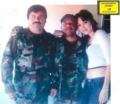 M Xico C Mo La Narcoest Tica Est Cambiando El Cuerpo De Las Mujeres