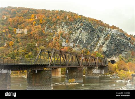 A Train Bridge In The Fall Harpers Ferry West Virginia Stock Photo Alamy