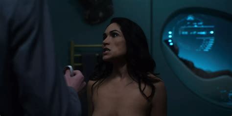 Lela Loren En Una Escena De Bofetadas De Carbono Alterado S02e08 Xhamster