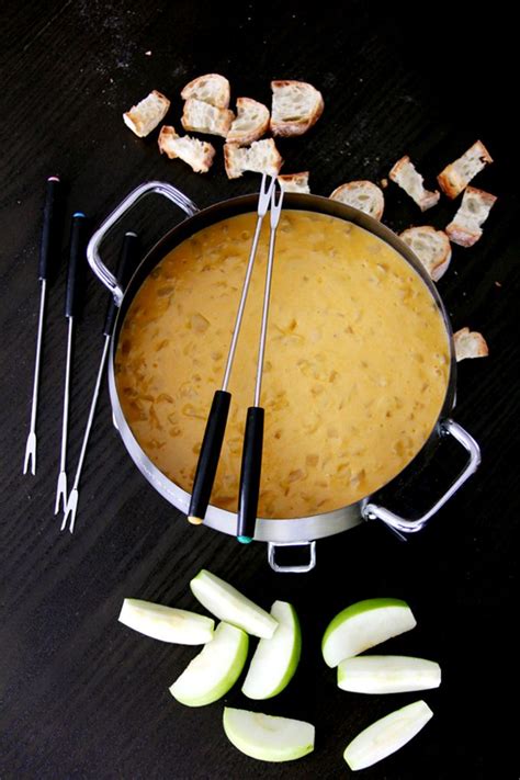 This Beer Cheese Fondue Makes For A Perfect Game Day Appetizer Your