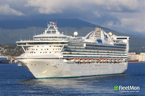 Vessel Pacific Encounter Cruise Liner Imo 9192363 Mmsi 232032840