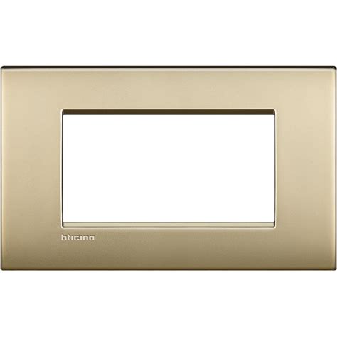 Placa embellecedora 4 módulos Livinglight AIR BTICINO LNC4804OF Oro