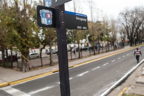 Nuevos asfaltos en la calle Uruguay Diario El Termómetro