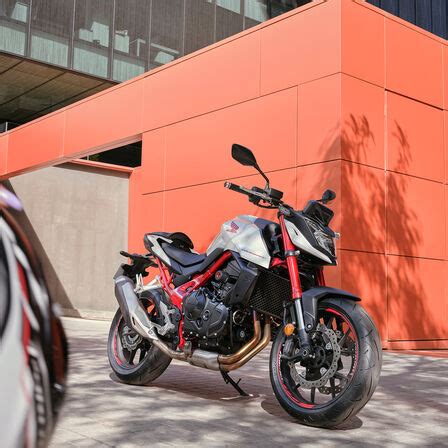 Honda Cb Hornet Stradali Naked Bicilindrica Performante