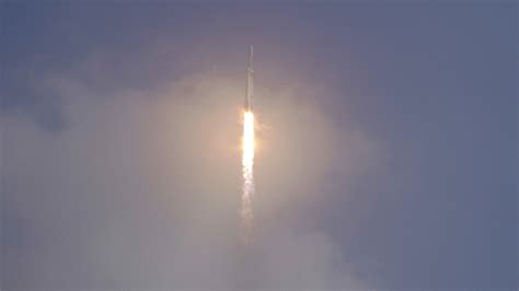 Spacexs Falcon 9 Rocket Launch From Vsfb A Success