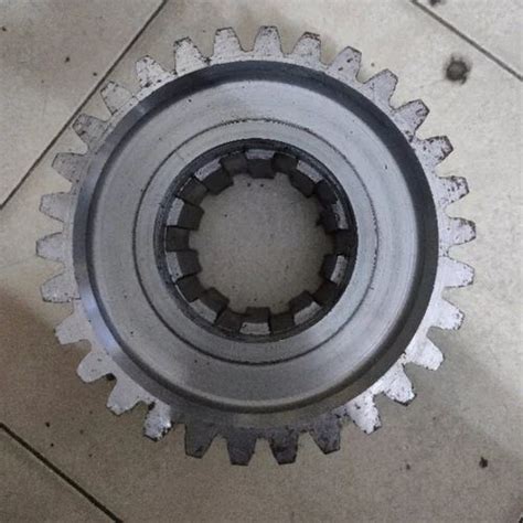 Heavy Vehicle Spur Cast Iron Pinion Gears At Rs In New Delhi