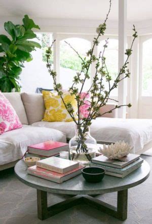 25 Stylish Ways To Decorate Your Coffee Table