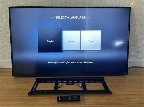 55 inch Vizio HD Smart TV + wall mount $125 | Electronics For Sale | Seattle, WA | Shoppok