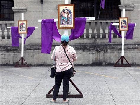 Philippine News Agency On Twitter Meanwhile Catholics Pray At The