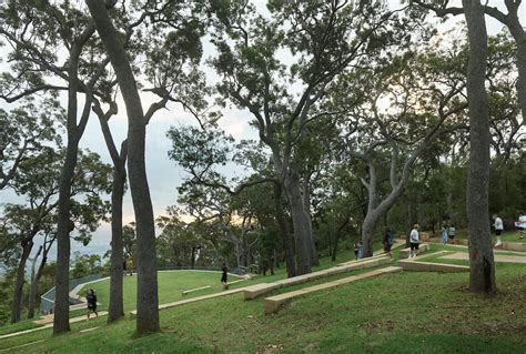 Mt Archer Treetop Boardwalk And Park Rpark