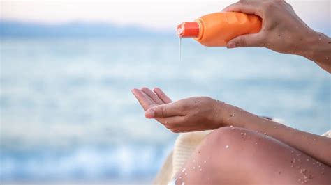 ketahui perbedaan sunscreen  sunblock ragam bolacom