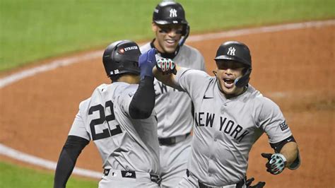 Giancarlo Stantons Record Tying Hr Impresses Juan Soto In Alcs