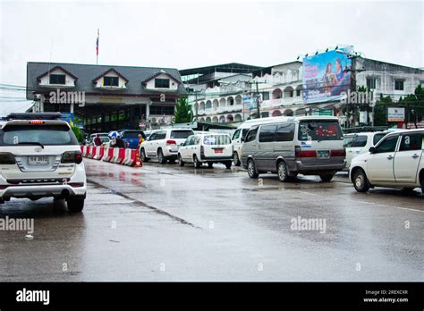 Thailand Boundary Gate Thai Myanmar Border Gate Stock Photo Alamy