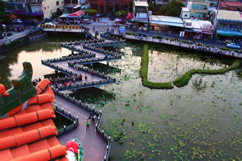 高雄左營景點蓮池潭風景區龍虎塔 南台灣旅遊必去景點之一 Mobile01