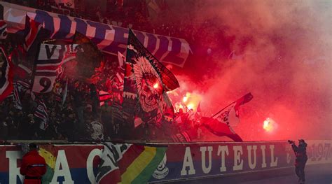 Les ultras du PSG fêteront le titre loin des joueurs Football fr