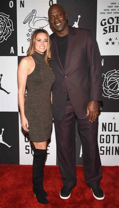 Microcomputer Normal Abolished Yvette Prieto Michael Jordan Wife