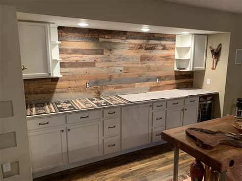 Barn wood kitchen backsplash | GALLERY | Wood kitchen backsplash, Diy ...