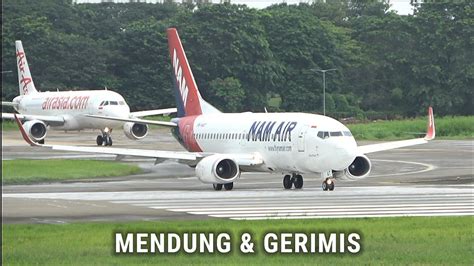 Saat Mendung Dan Gerimis Pesawat Take Off Dan Landing Youtube