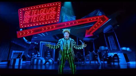 A Jaw Dropping Funhouse Beetlejuice The Musical Youtube