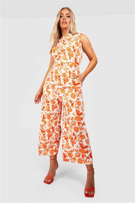 Women S Plus Floral Culotte Jumpsuit Boohoo Uk