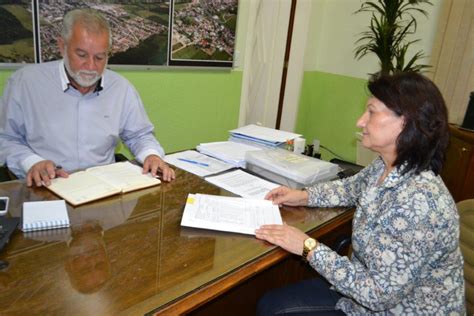 Prefeito Toma Medidas Para Conter Gastos E Viabilizar Administra O