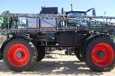 Fendt Rogator 937 Self Propelled Sprayer Makes Local Debut