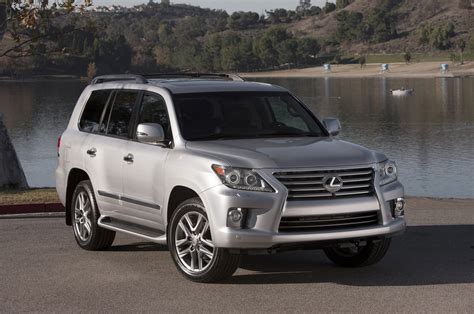 2015 Lexus LX 570 Review