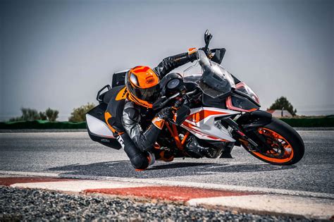 2019 Ktm 1290 Super Duke Gt Guide • Total Motorcycle