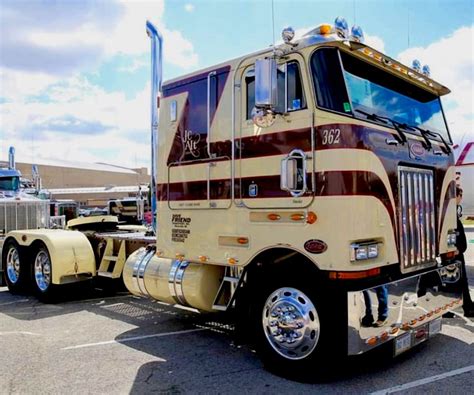 Custom Peterbilt Cabover Truck