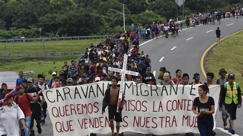 Migrantes Salen Desde El Sur Mexicano Para Unirse A La Caravana