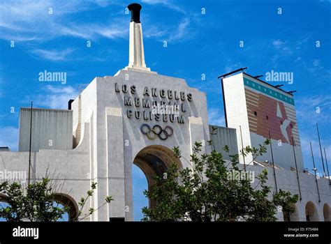 Los Angeles Olympic Stadium Fotos Und Bildmaterial In Hoher Aufl Sung