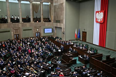 Sejm Zajmie Si Wynagrodzeniem Romanowskiego Jest Termin