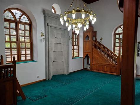 Rize de restore edilen tarihi cami ibadete açıldı