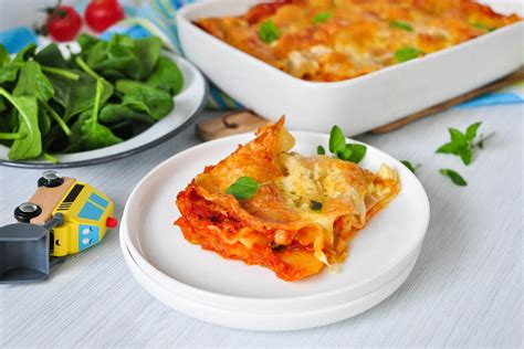 Cheese and Tomato Vegetarian Lasagne - Mrs Jones's Kitchen