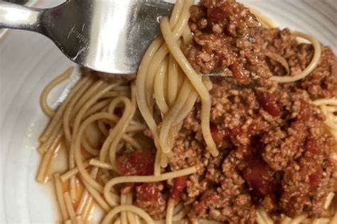 The Best Ever Slimming World Spaghetti Bolognese - Savings 4 Savvy Mums