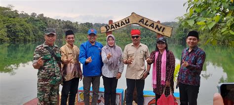 Kembangkan Wisata Danau Alani Bangkep Mahasiswa KKN PPM Untika Diapresiasi