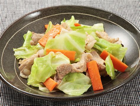 豚肉とキャベツの生姜醤油炒めのレシピ｜ぱくぱく献立くん（料理レシピ）