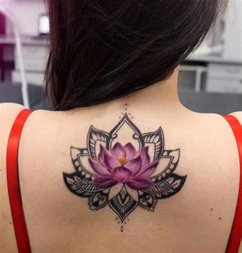 Fiore Di Loto Tatuaggio Significato E Disegni Da Scegliere