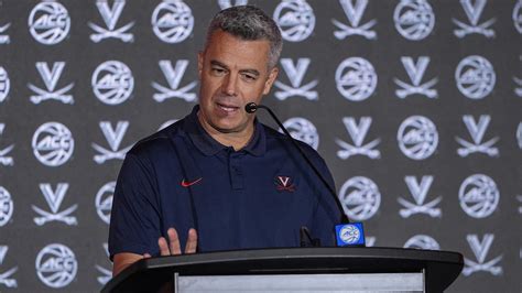 Virginia Mens Basketball Coach Tony Bennett Will Stunningly Retire On Friday