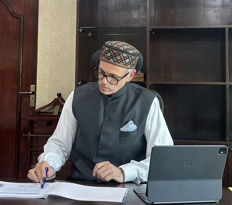 I M Back Omar Abdullah Takes Charge As CM Of J K Greater Kashmir