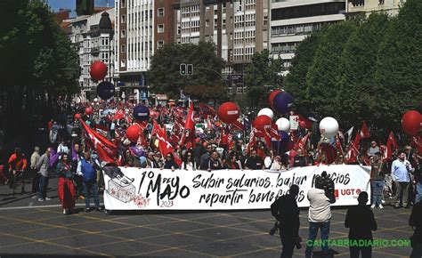 Miles De Personas Secundan La Manifestaci N Del De Mayo De Ugt Y Ccoo