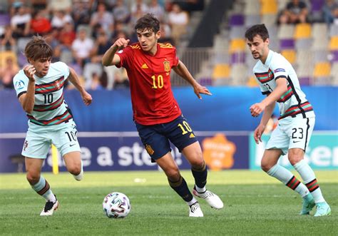 Granada CF Gonzalo Villar Completa El Centro Del Campo Del Granada Ideal