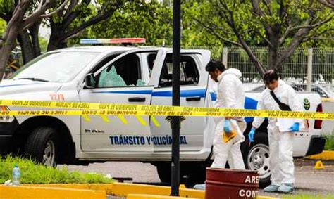 La Jornada Asesinan a un agente de tránsito en Celaya otro se