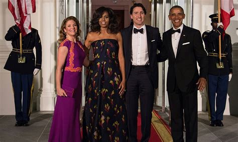 Malia and Sasha Obama attend their first state dinner: Photos - Foto 6