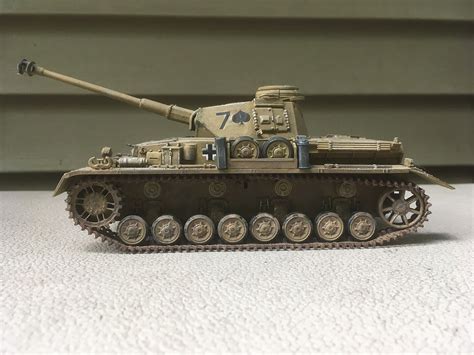 German Panzer IV Tank Plastic Model Military Vehicle Kit 1 35