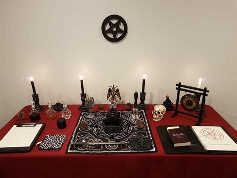 Idee N Over Satanic Altar Tovenaars Emo Heksen