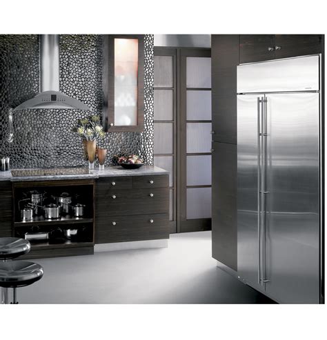 Ziss480nkss — Monogram 48 Smart Built In Side By Side Refrigerator