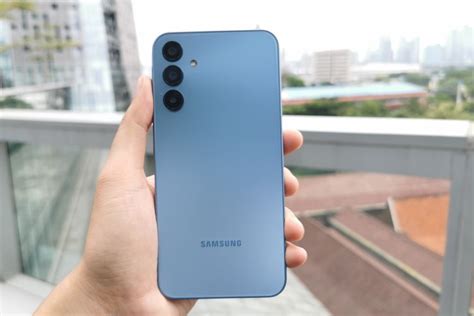 15 Rekomendasi HP Samsung 2 Jutaan Terbaik 2024 Murah Bisa Gaming