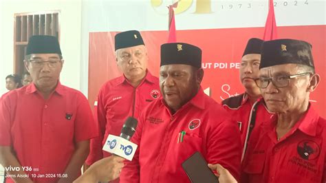 Pdip Target Capres Ganjar Mahfud Menang Telak Persen Di Papua