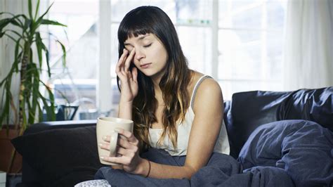 7 Key Signs Youre Sleep Deprived And How To Fix It — Advice From An